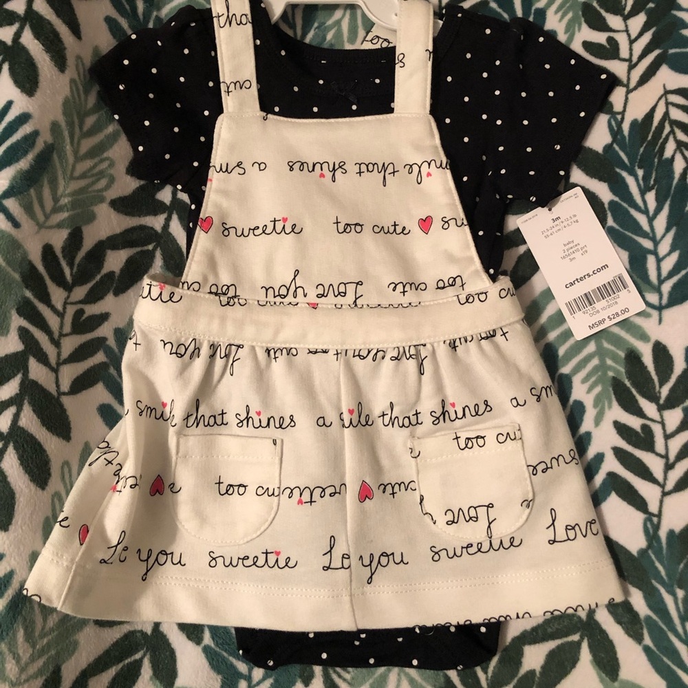 BNWT! Carter’s jumper and onesie set